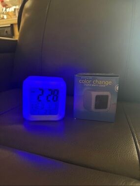 Glowing LED Color Change Digital Alarm Clock - Blue